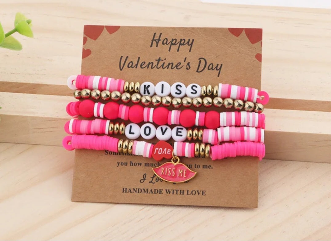 Kiss Me Bracelet Set